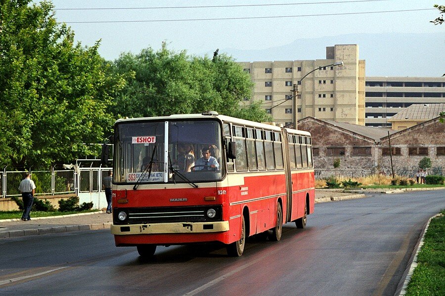 92-171 Ikarus 280.jpg