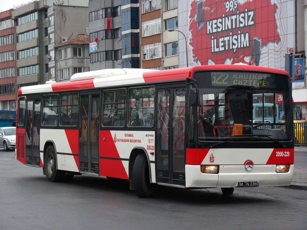 1025460