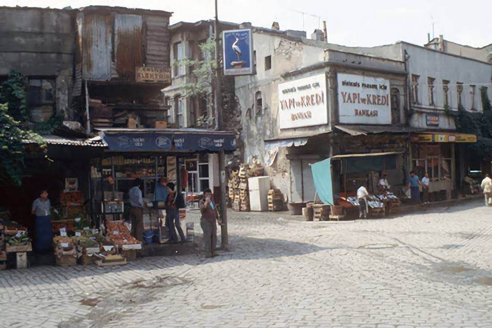 1970 LER KUMKAPI