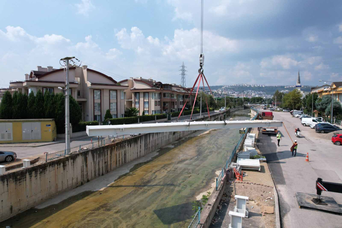 20240905-yahya-kaptana-yapilan-yaya-koprusu-hiz-kazandi-205174-8978292b1b00688e567c