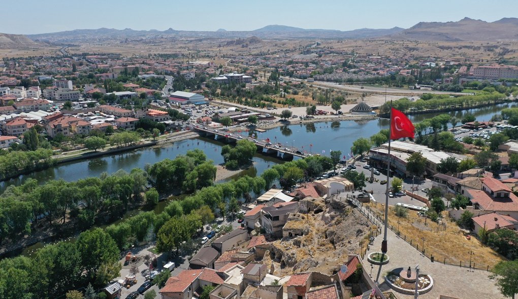 20250908TarihiAvanosRestorasyonAçılışAltFoto2.jpg