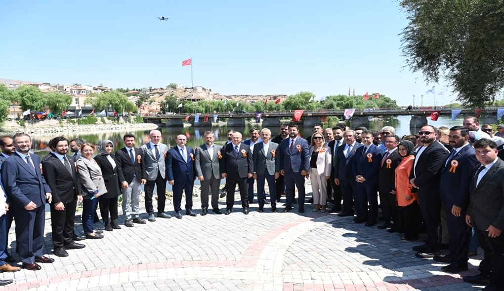 20250908TarihiAvanosRestorasyonAçılışAltFoto6.jpg