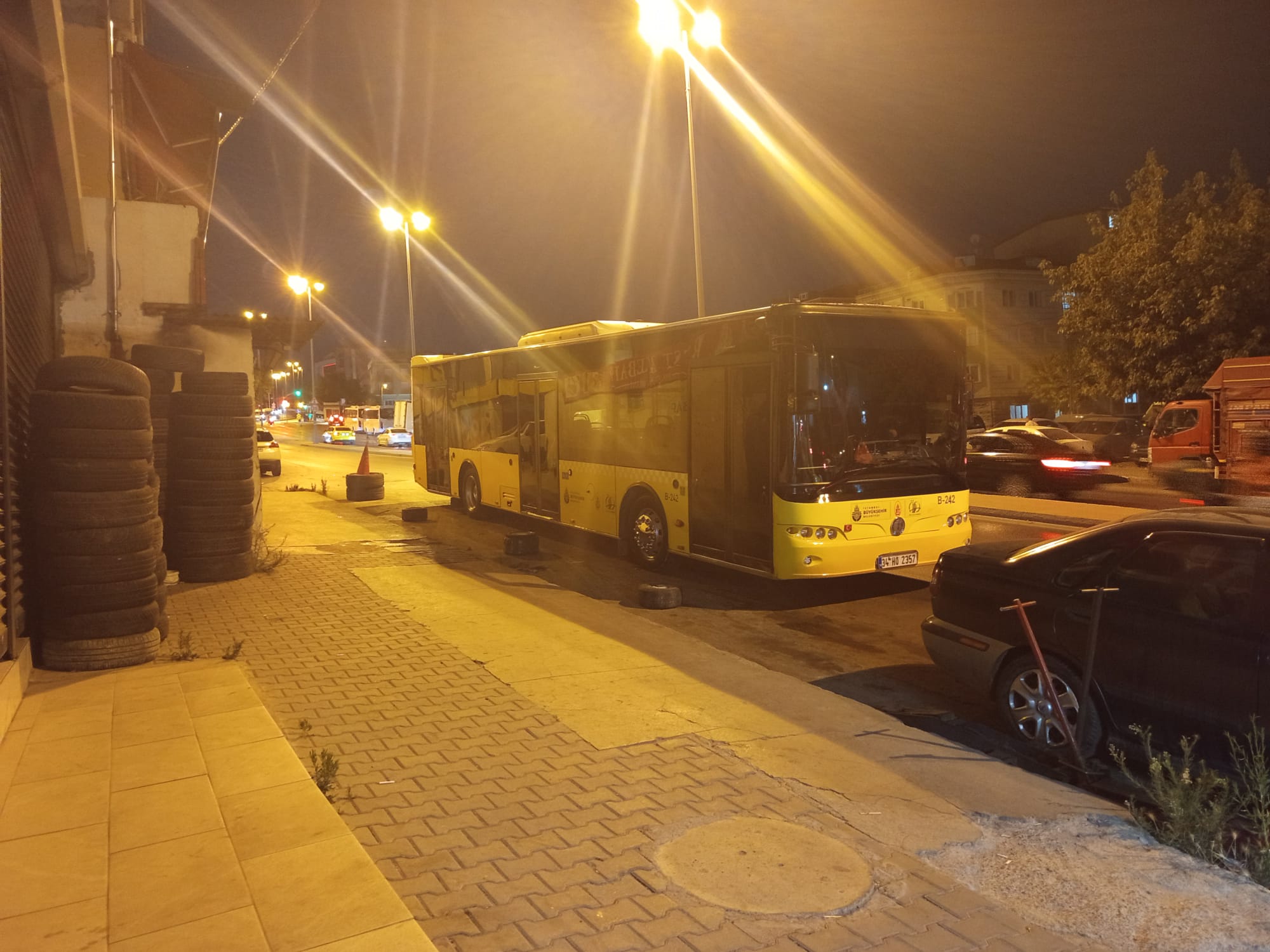 7eaae2e1-29dd-4ad4-8265-ac9b49520606.jpg