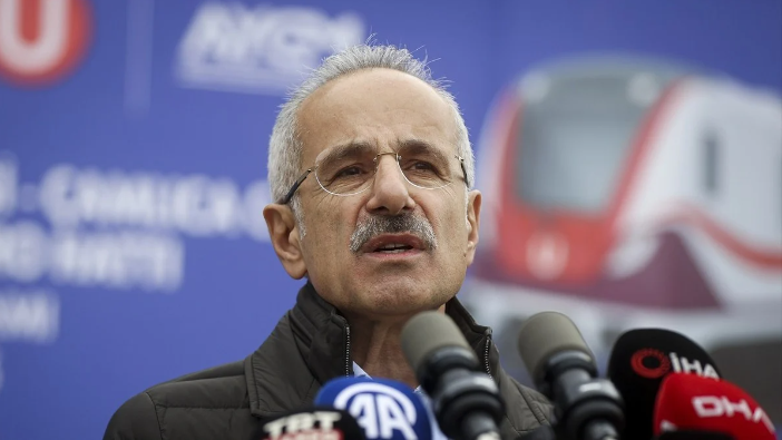 Adsız