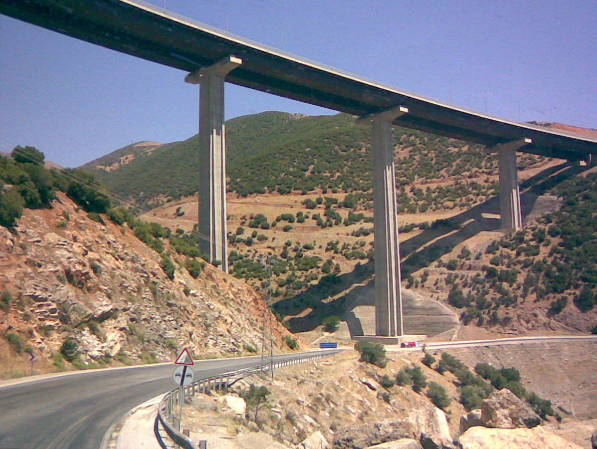 atatürk viyadüğü.jpg