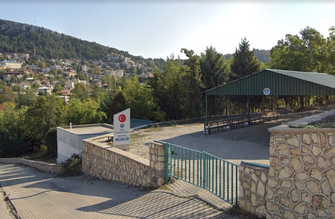 Gözne-mezar
