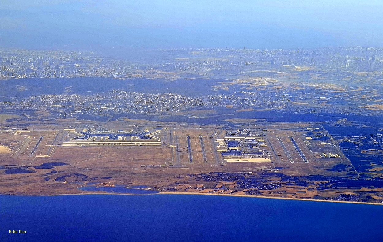 ist atatürk2502.jpg