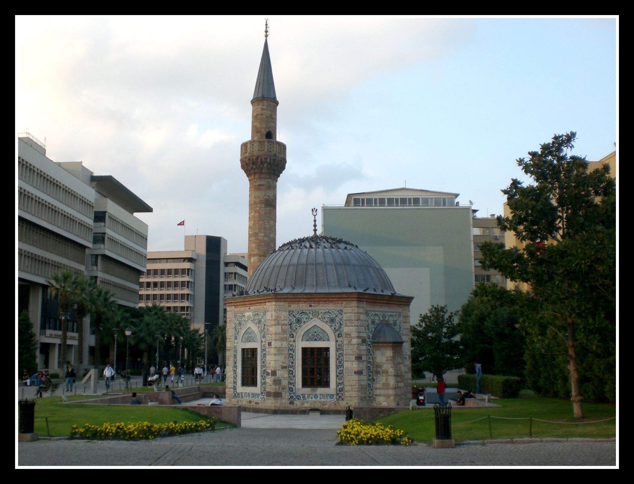 izmir_yali_mosque_2008_by_galopper-d3jbb2i.jpg