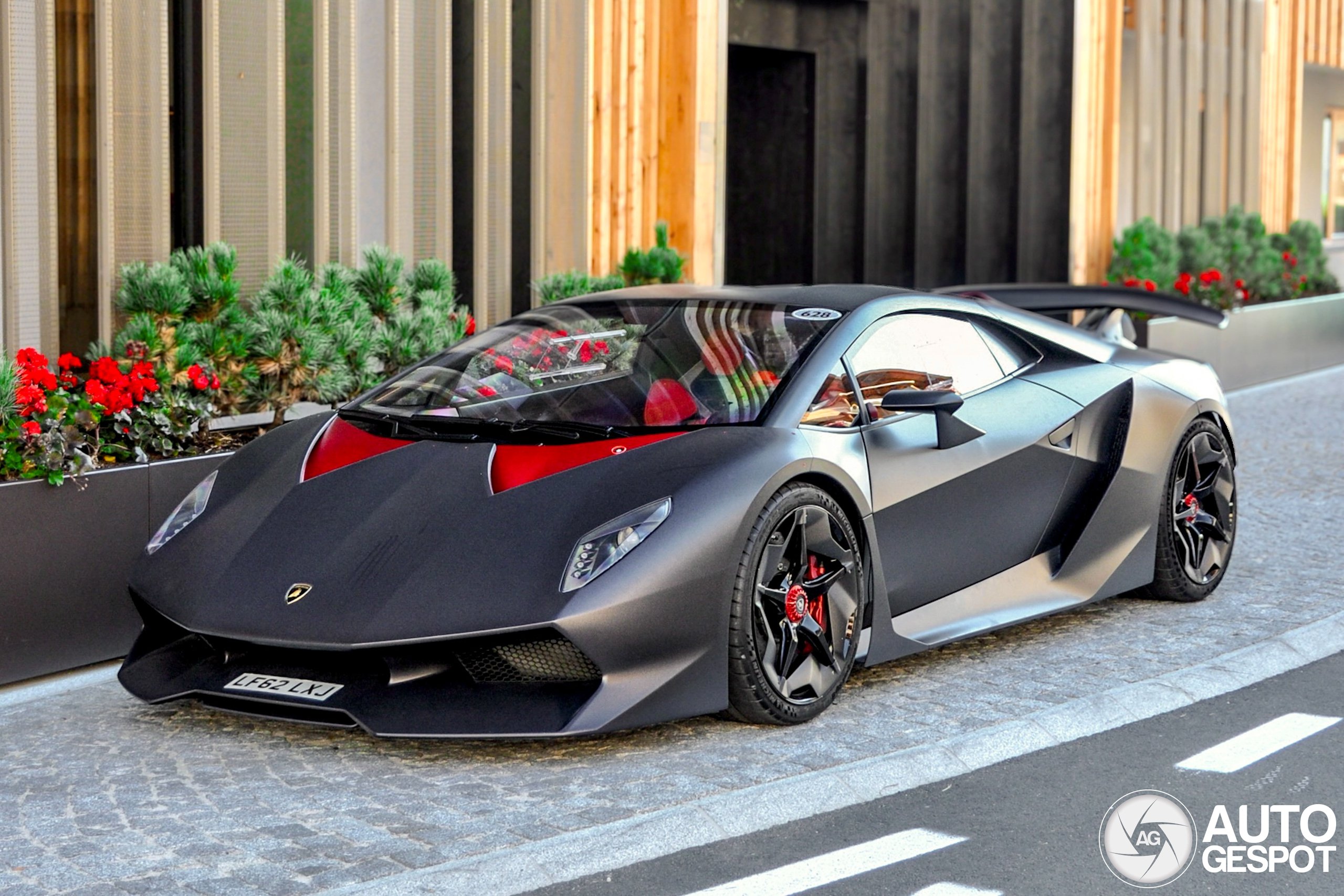 lamborghini-sesto-elemento-abaeb-c994909082025230227_1.jpg