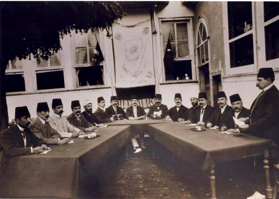 MahfelİttihatTerakkiToplantısıCumhurbaşkanı CelalBAYARsoldan6