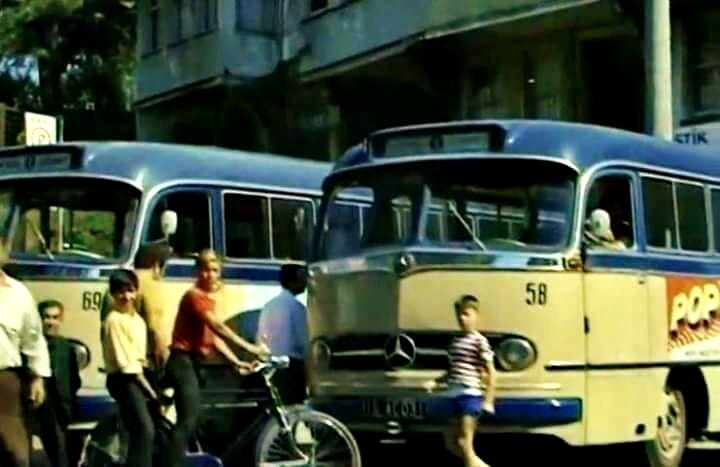 yesilçekirgeotobüsleri1969