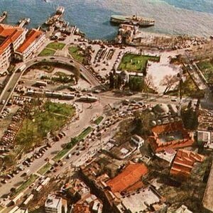 Besiktas iskele ve civari 1982.jpg