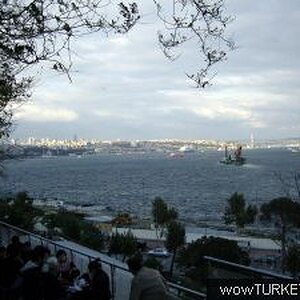 k_guliz_berkyer_stanbul_28_04e3d9dd5f.jpg