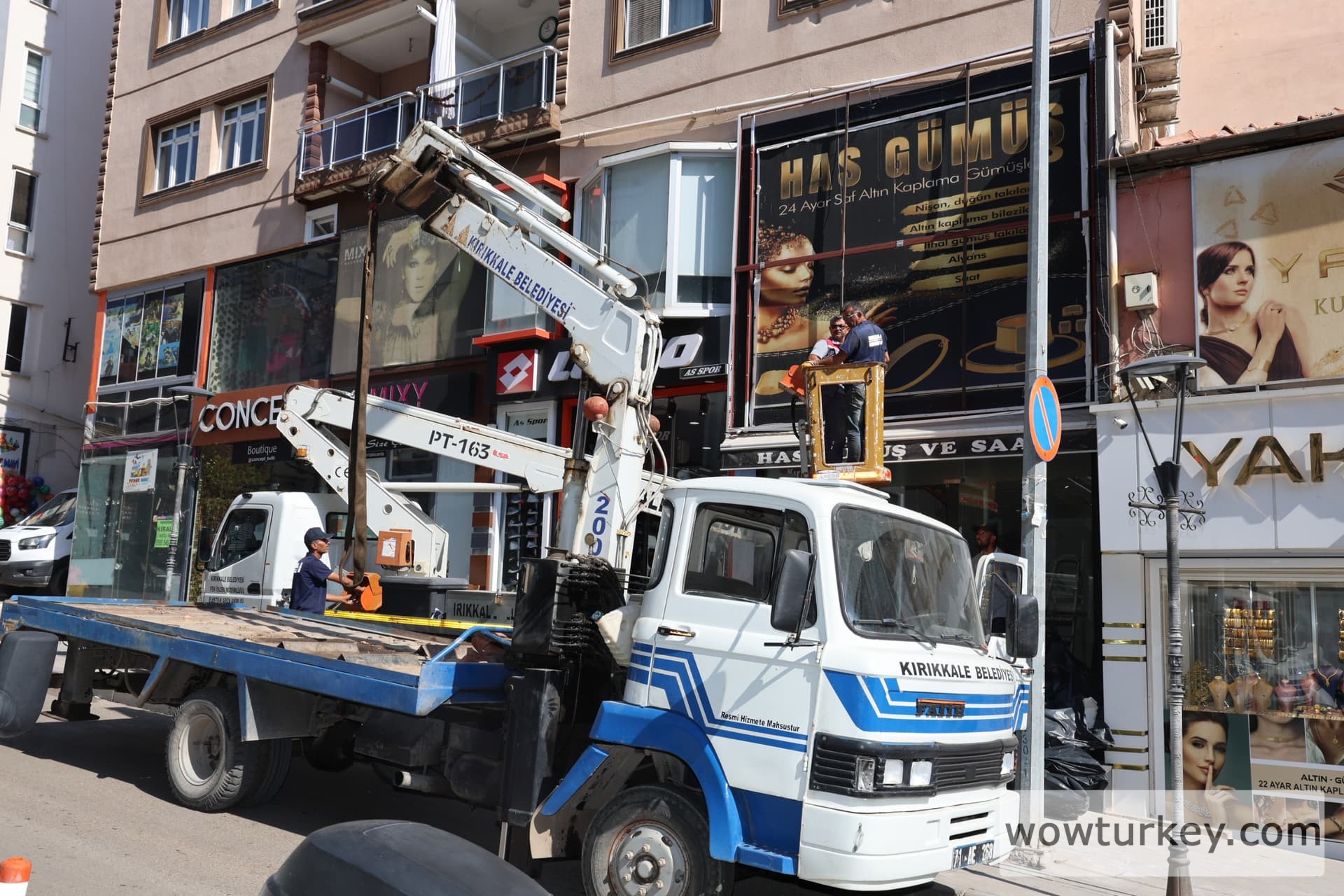 03dabce3-7f34-466e-b3de-c2a895c1d44f