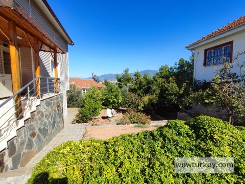 139137729464185b995f658