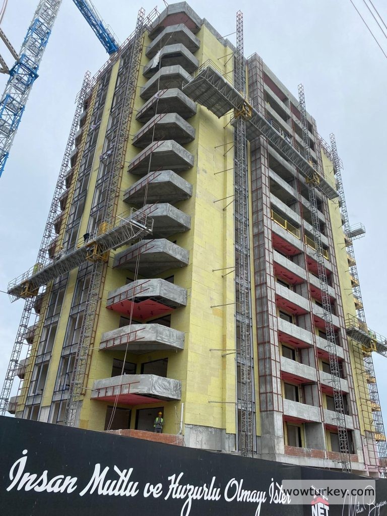 999a667c-fd61-4dcd-9ad7-a4b88018deff-768x1024