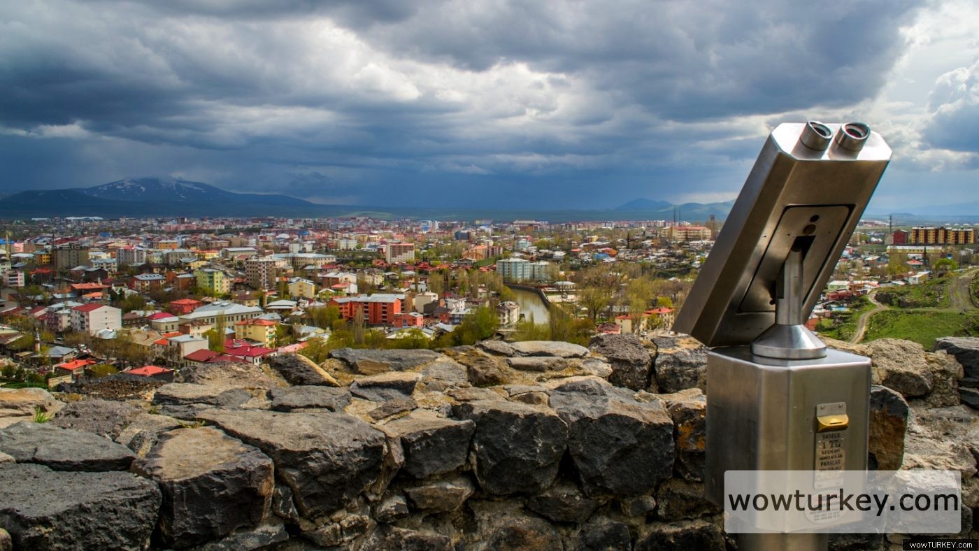 AYDIN_INAN_KALEDEN_KARS_DSC_8423_RAW