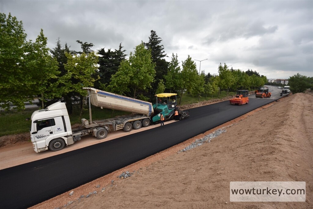 baskan_akin_osb_3._etapta_yol_calismalarina_hiz_kazandirdi_2
