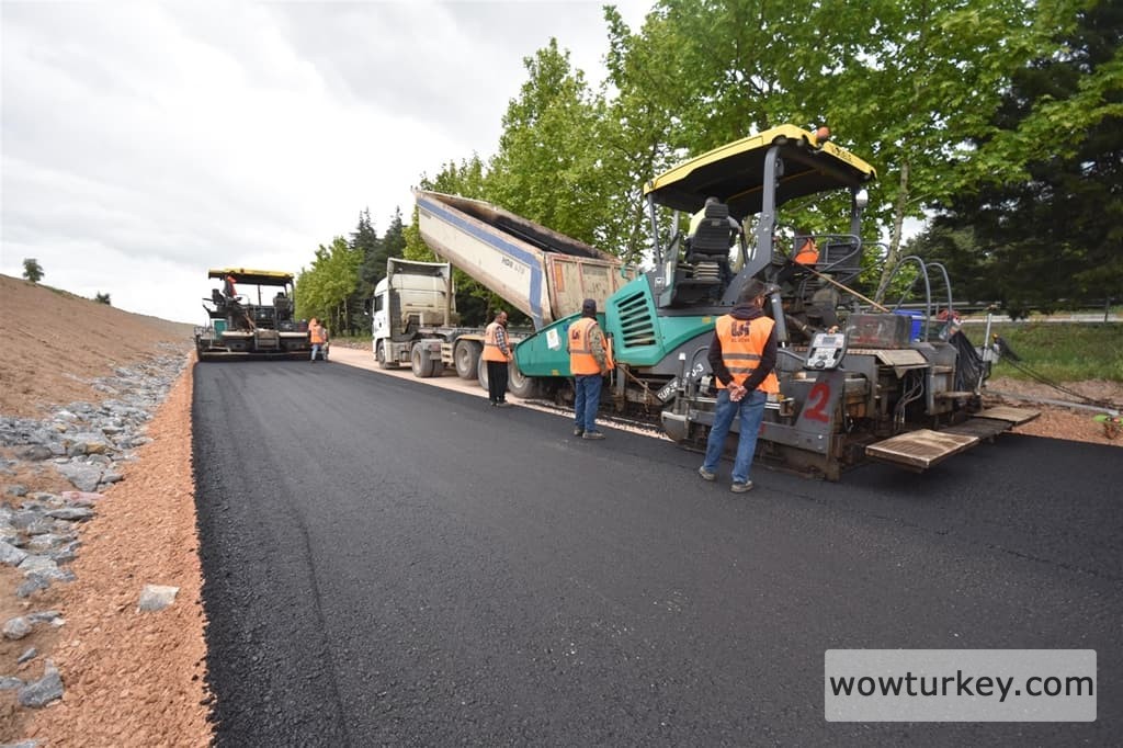 baskan_akin_osb_3._etapta_yol_calismalarina_hiz_kazandirdi_6
