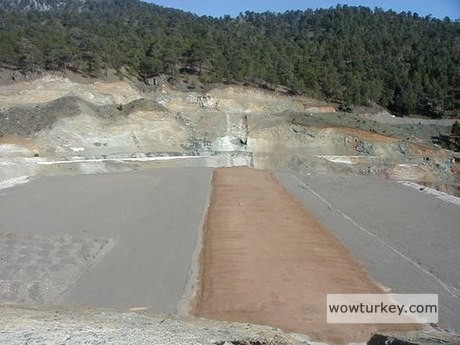 Belkaya_(Guluman)_-_panoramio