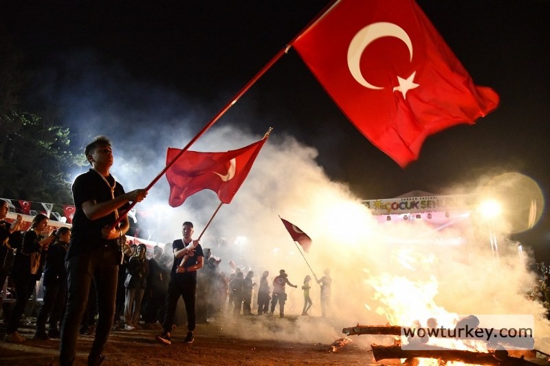 ÇOCUK-ŞENLİĞİ’NİN-İLK-GÜNÜ-GENÇLİK-KONSERİ-İLE-TAMAMLANDI-6_1201x800_800x533