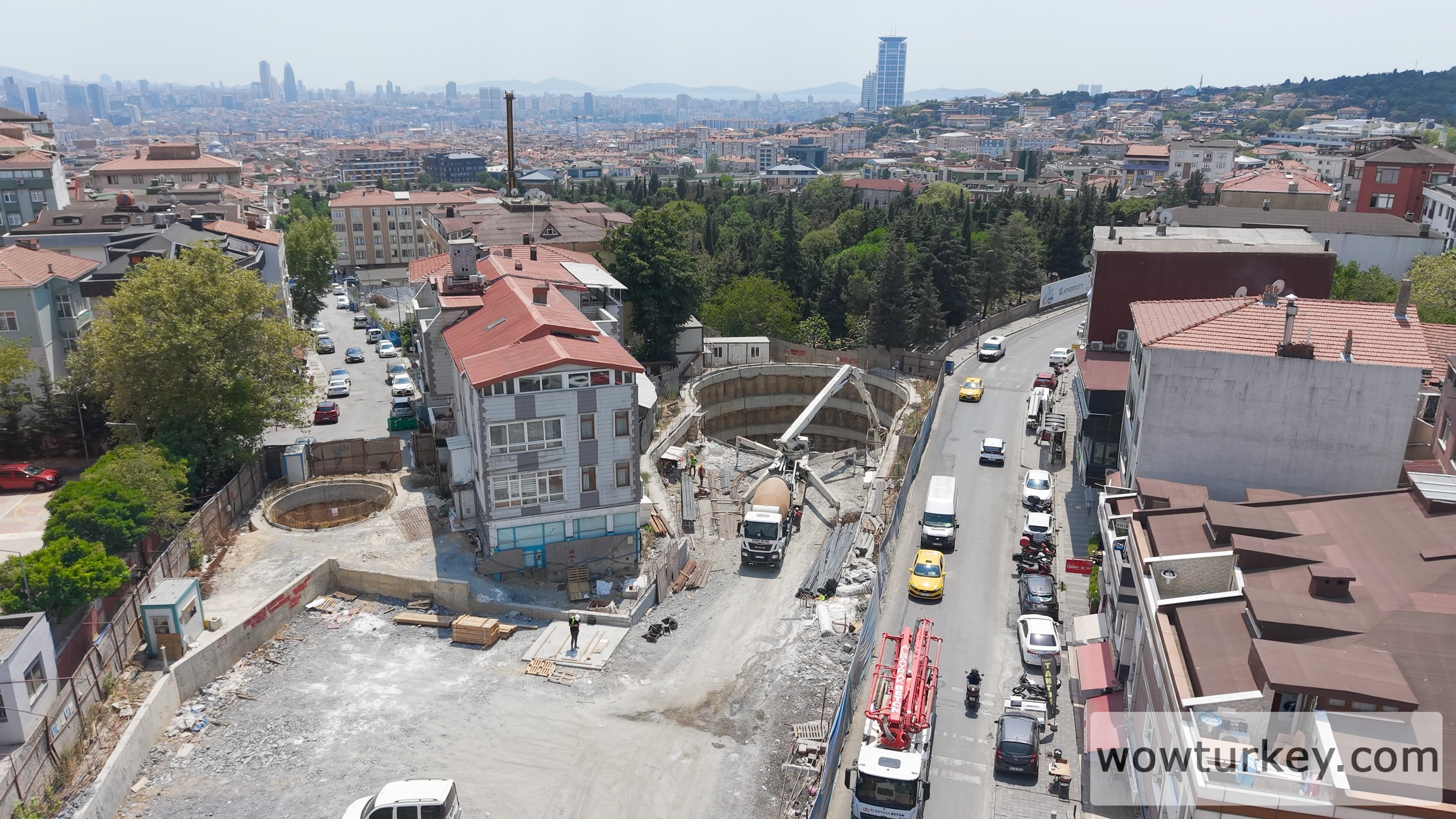 Ferah-Mahallesi-İstasyonu.00_00_25_06.Still002 (1).jpg