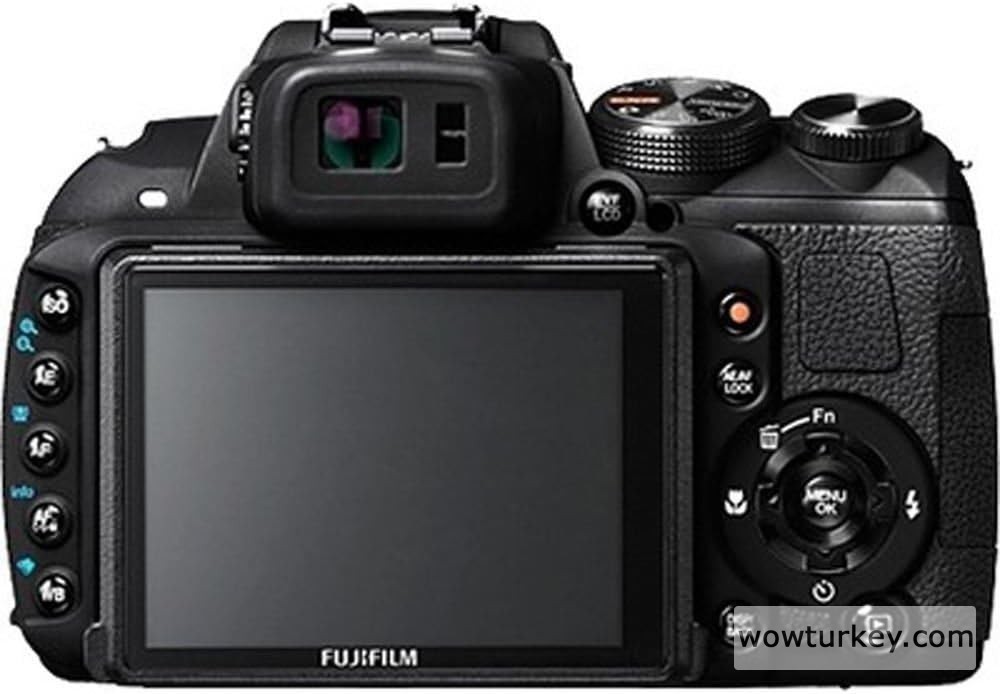 fujifilmfinepixhs28-2