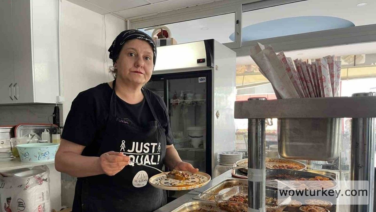 gastronomi-sehrinin-yoresel-lezzetleri-depremzede-kadinlarin-elinde-sofralara-tasiniyor