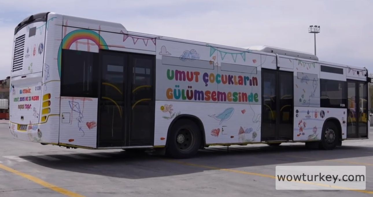 iettden-ozel-sosyal-sorumluluk-projesi-dilek-otobusu-6.jpg
