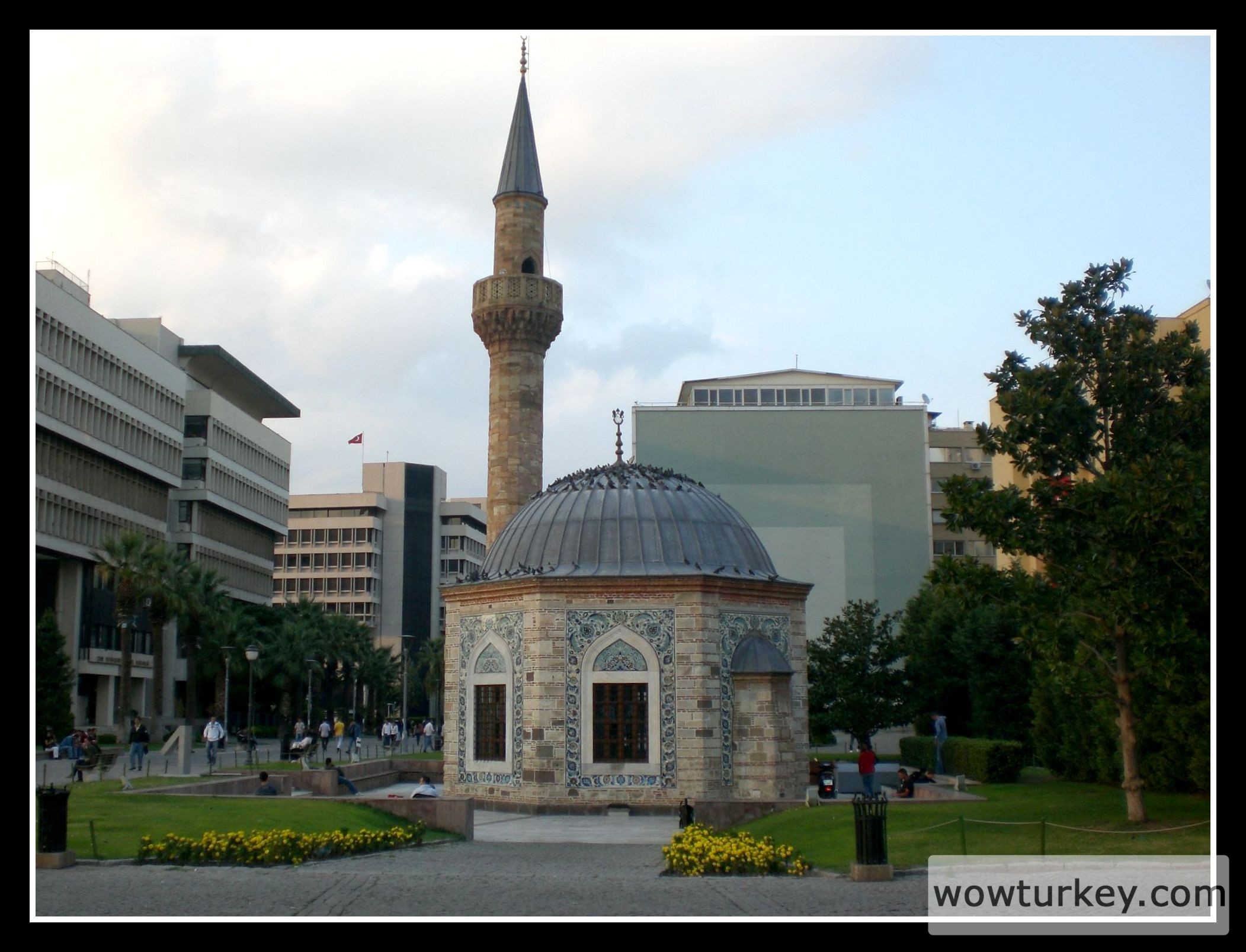 izmir_yali_mosque_2008_by_galopper-d3jbb2i.jpg