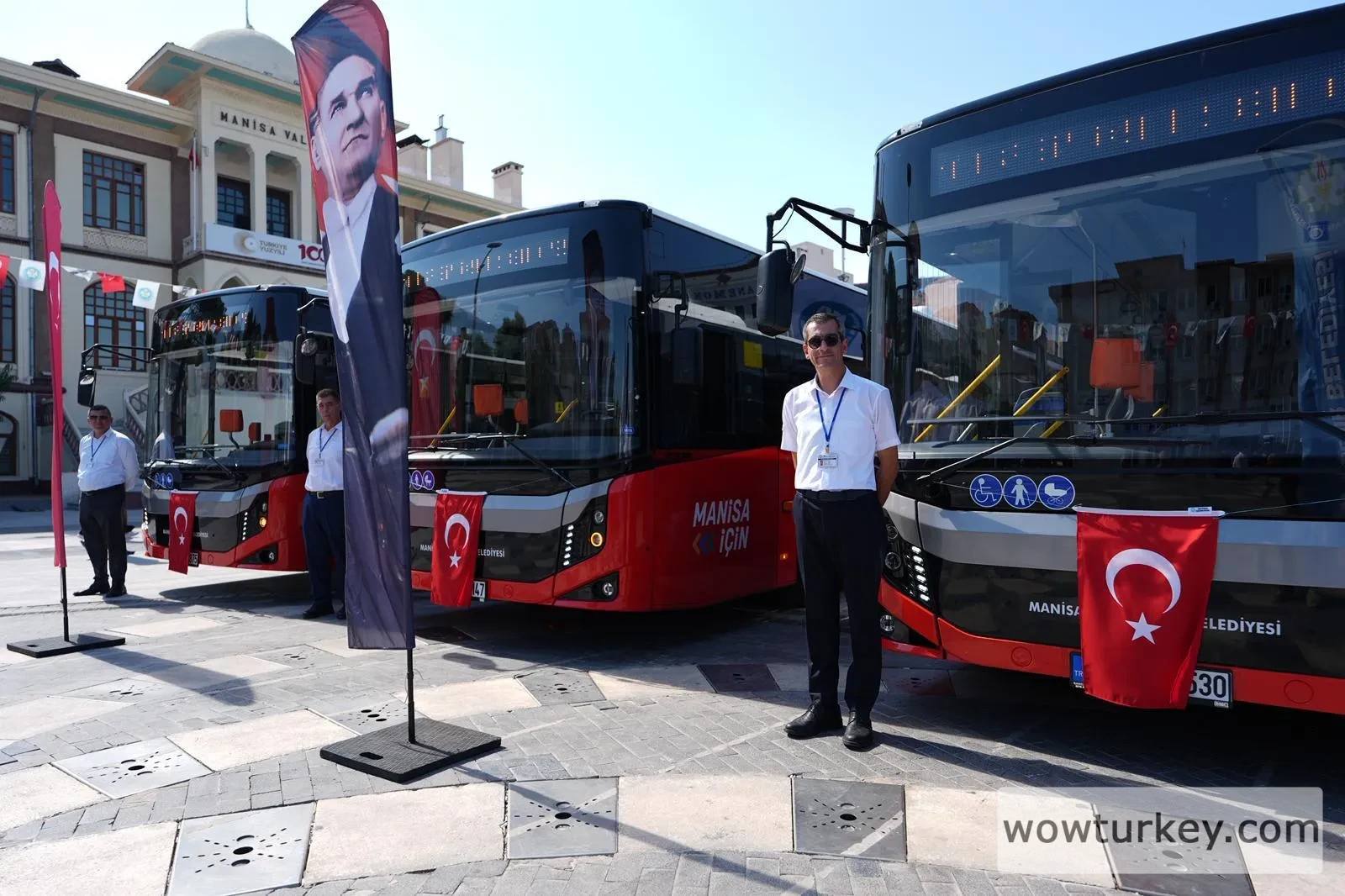 manisa-buyuksehir-toplu-ulasim-konforu-icin-filoya-35-yeni-otobus-ekledi-16-68df72908a901.webp