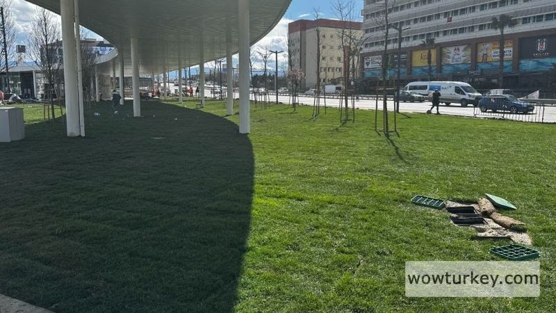 milli-irade-meydani-yesilleniyor-1710334279