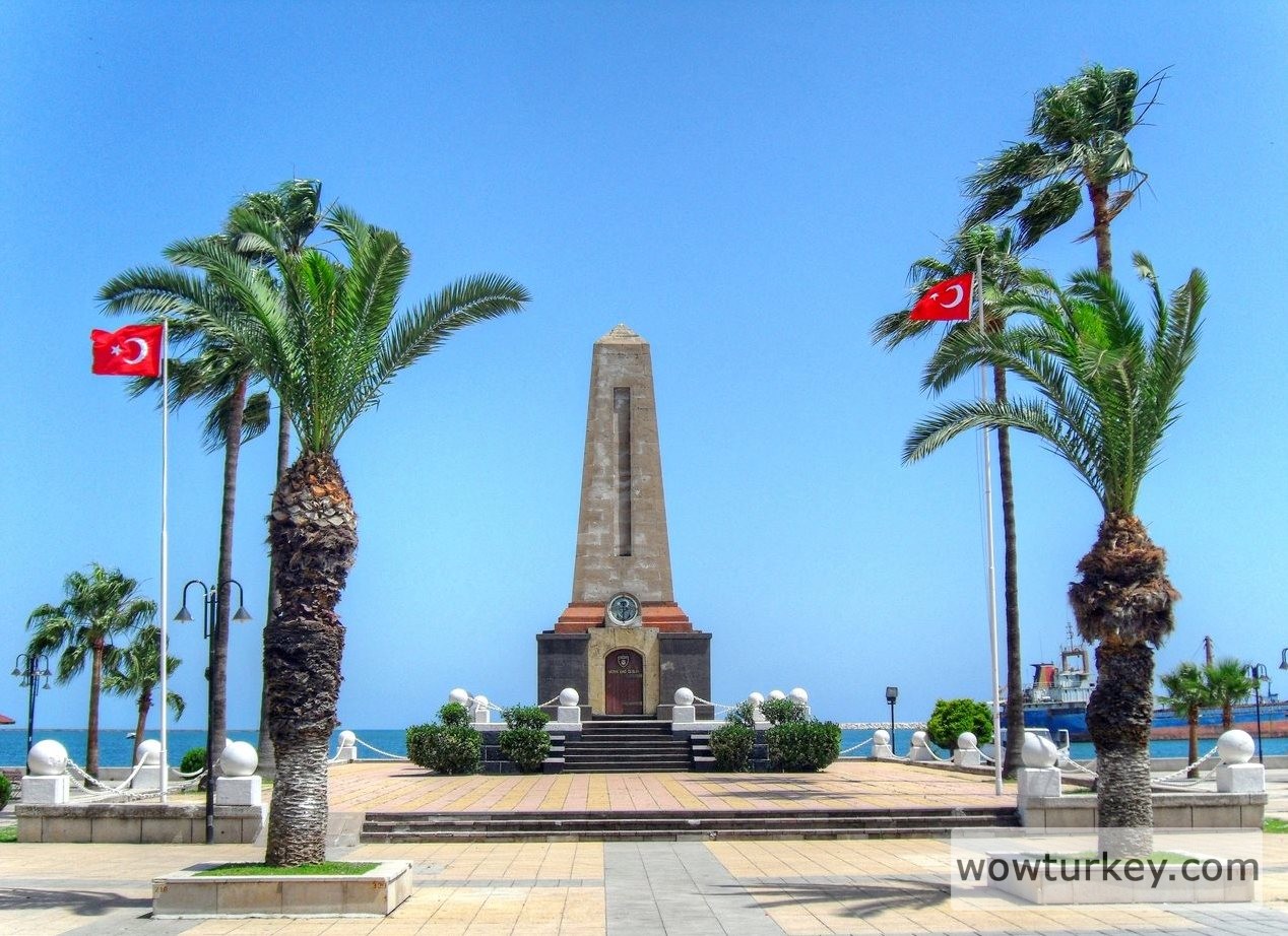 Refah-şehitleri-anıtı