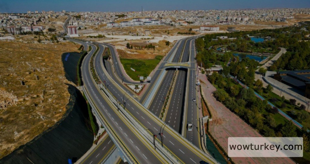 Yeşilvadi üç katlı köprülü kavşağı