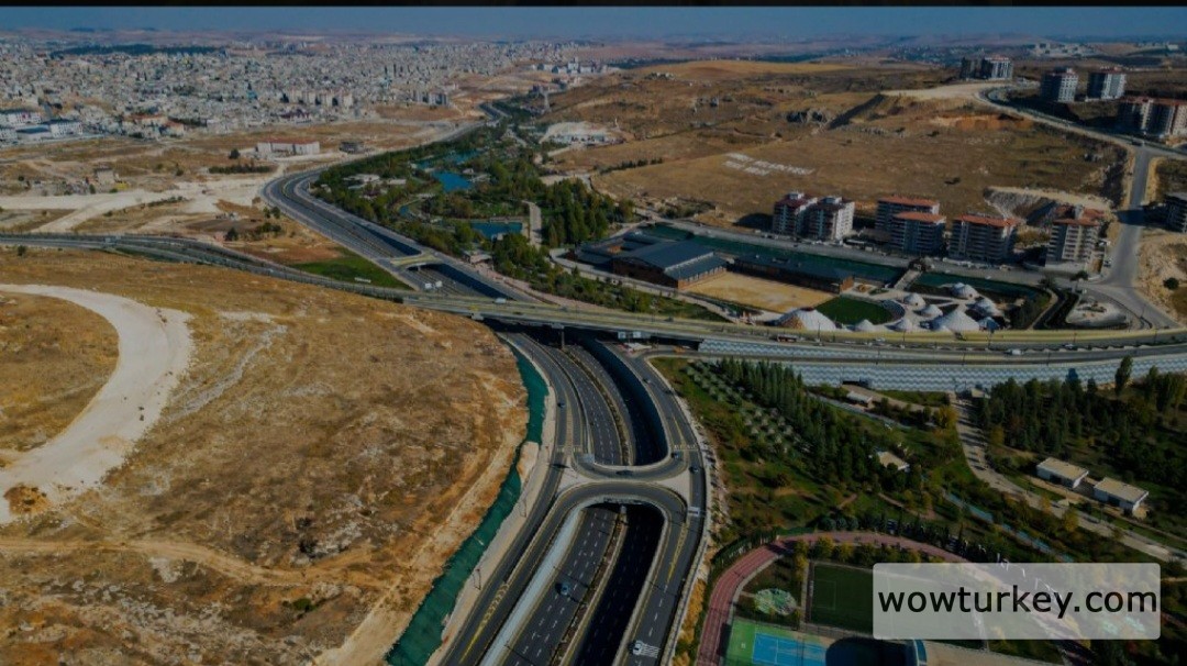 Yeşilvadi üç katlı köprülü kavşağı