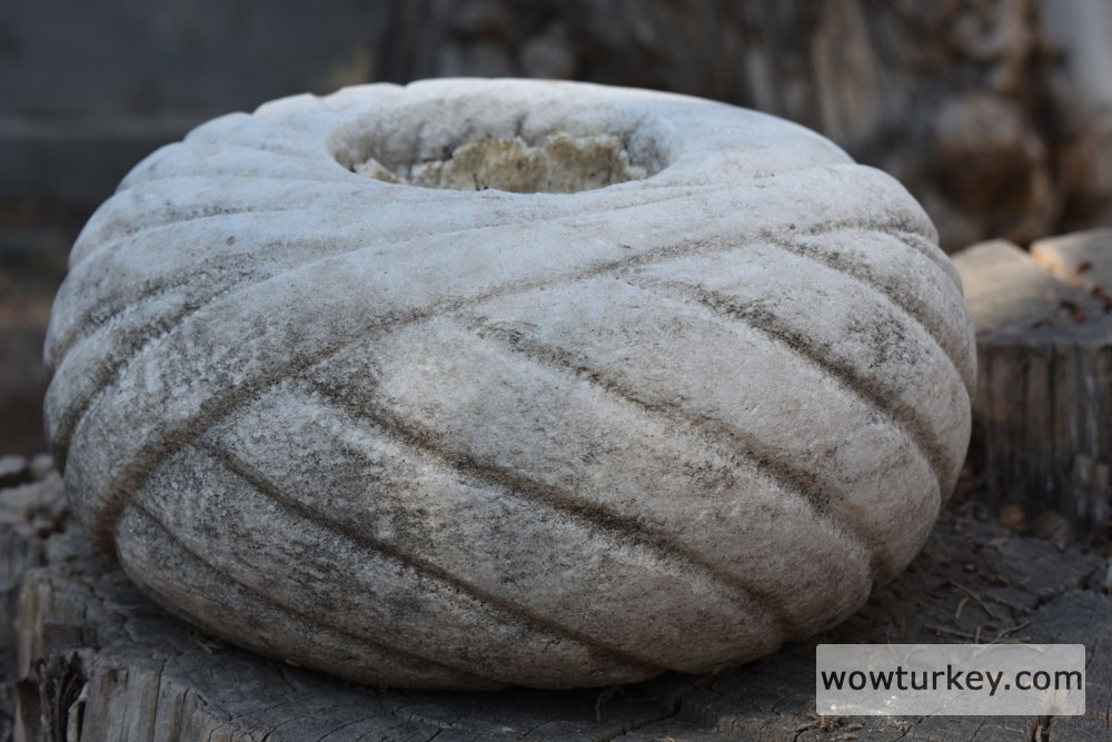 tarihi-havran-mezarligi-8