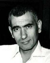 Yılmaz_Güney_(cropped)