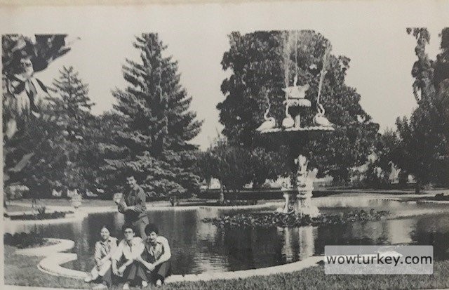 Dolmabahce Sarayi.jpg