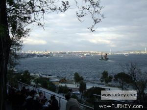 k_guliz_berkyer_stanbul_28_04e3d9dd5f.jpg