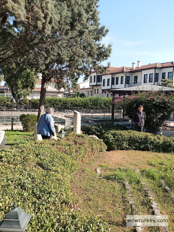 Tarsus St. Paul Kuyusu Avlusu