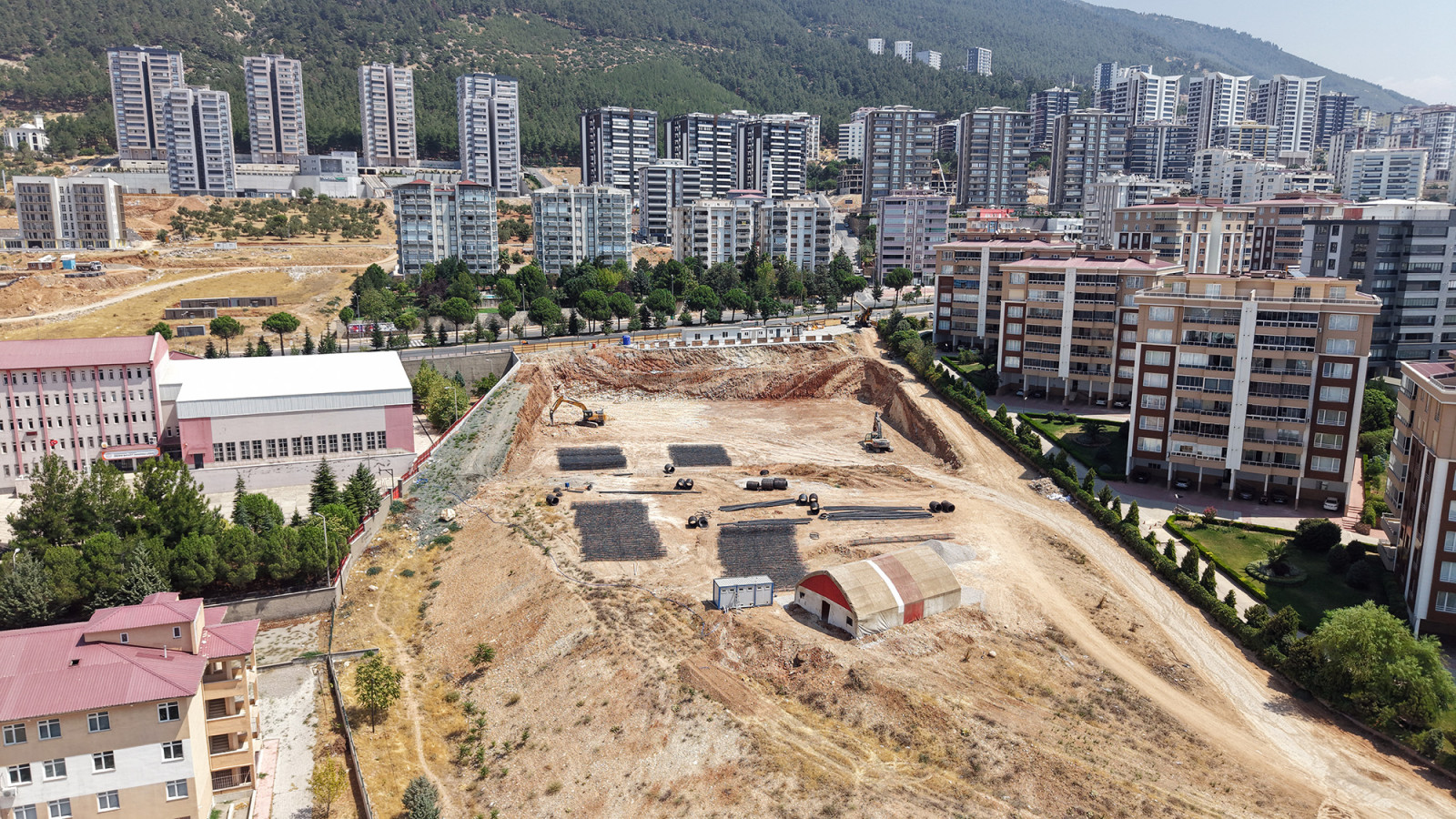 kahramanmaras_genclik_ve_spor_merkezi_3.jpg